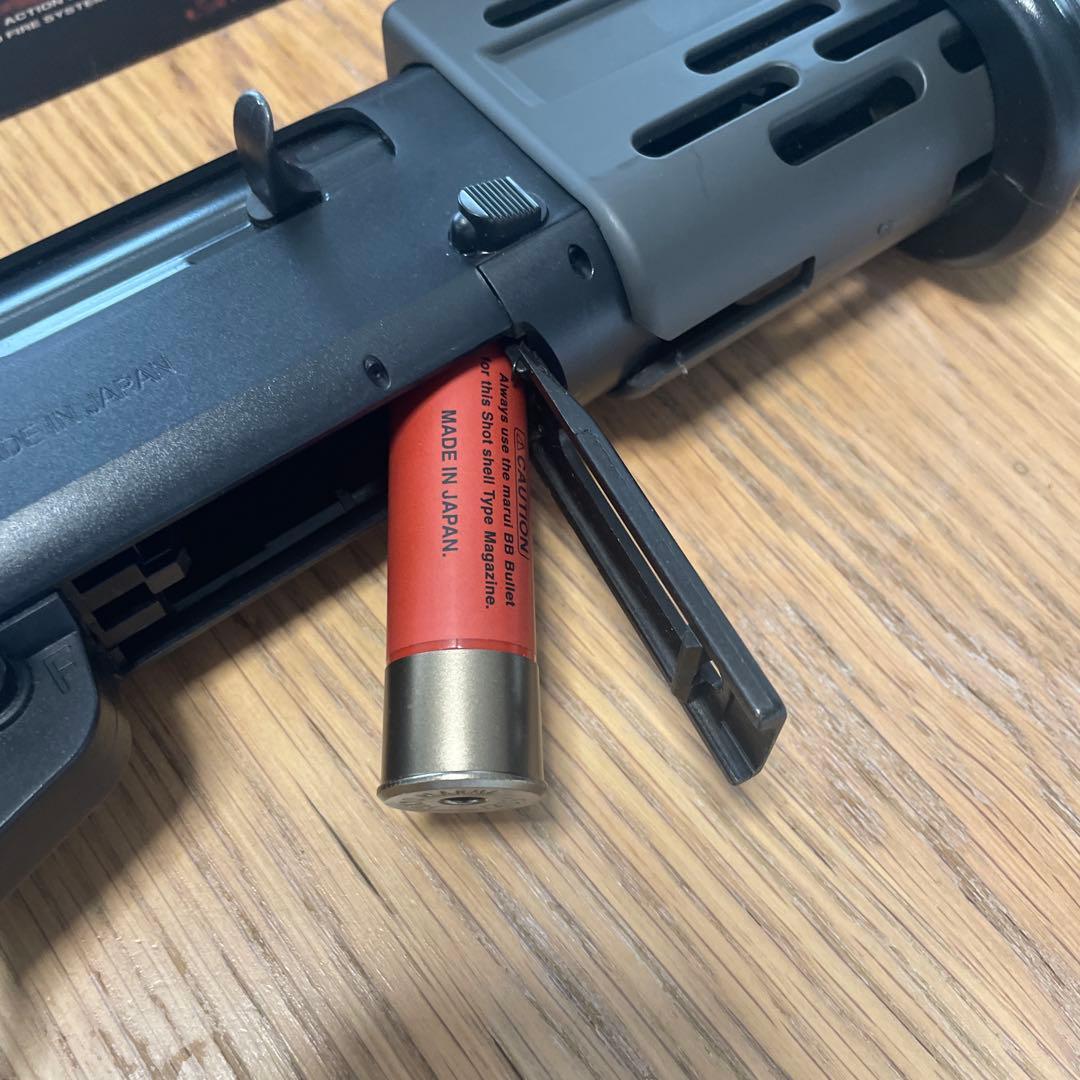 東京マルイ　スパス　ショットガン