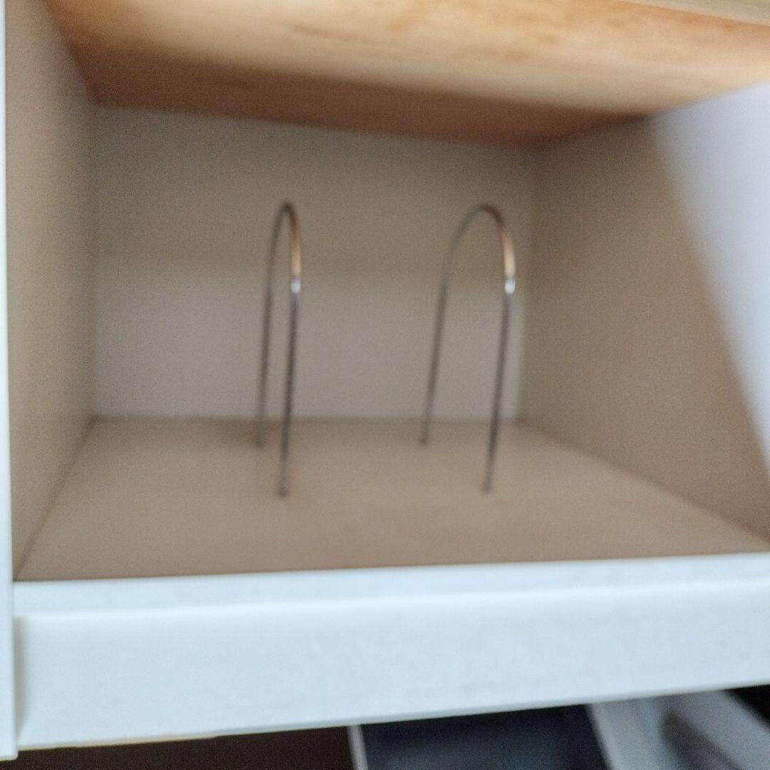 キャビネット　収納家具