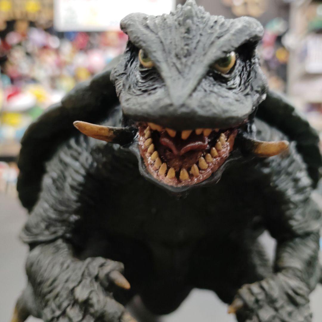 海洋堂酒井ゆうじ２０センチシリーズ！ガメラII。組み立て塗装済！ソフビ製です。