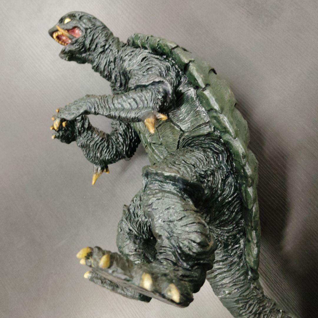 海洋堂酒井ゆうじ２０センチシリーズ！ガメラII。組み立て塗装済！ソフビ製です。