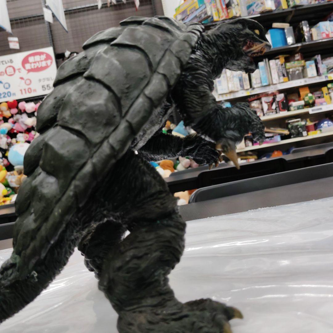 海洋堂酒井ゆうじ２０センチシリーズ！ガメラII。組み立て塗装済！ソフビ製です。