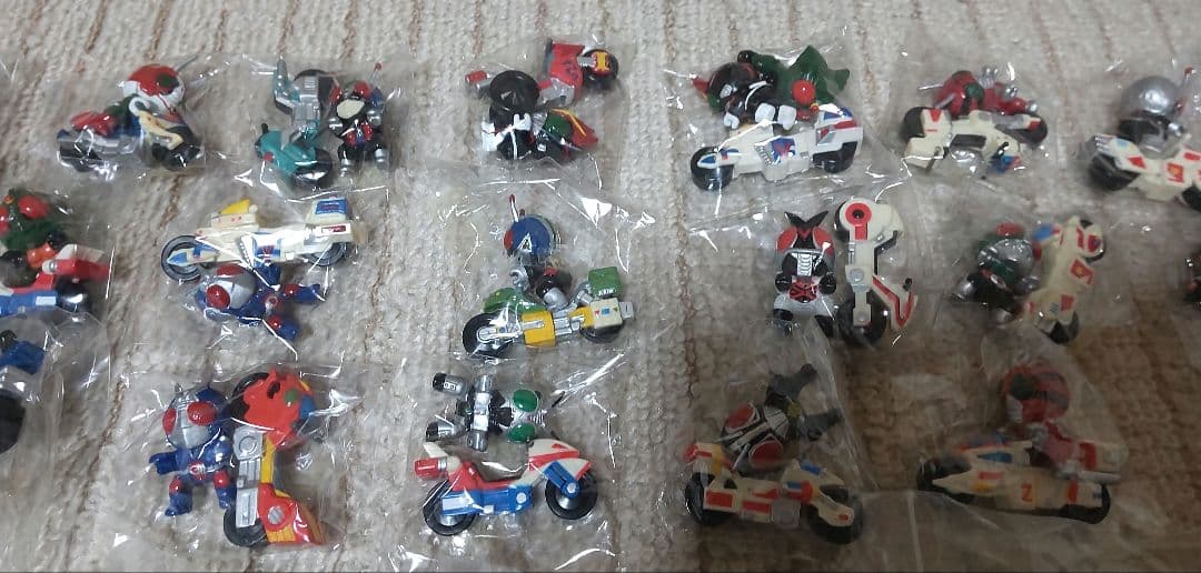 仮面ライダー フィギュアとバイクセット 約70体以上
