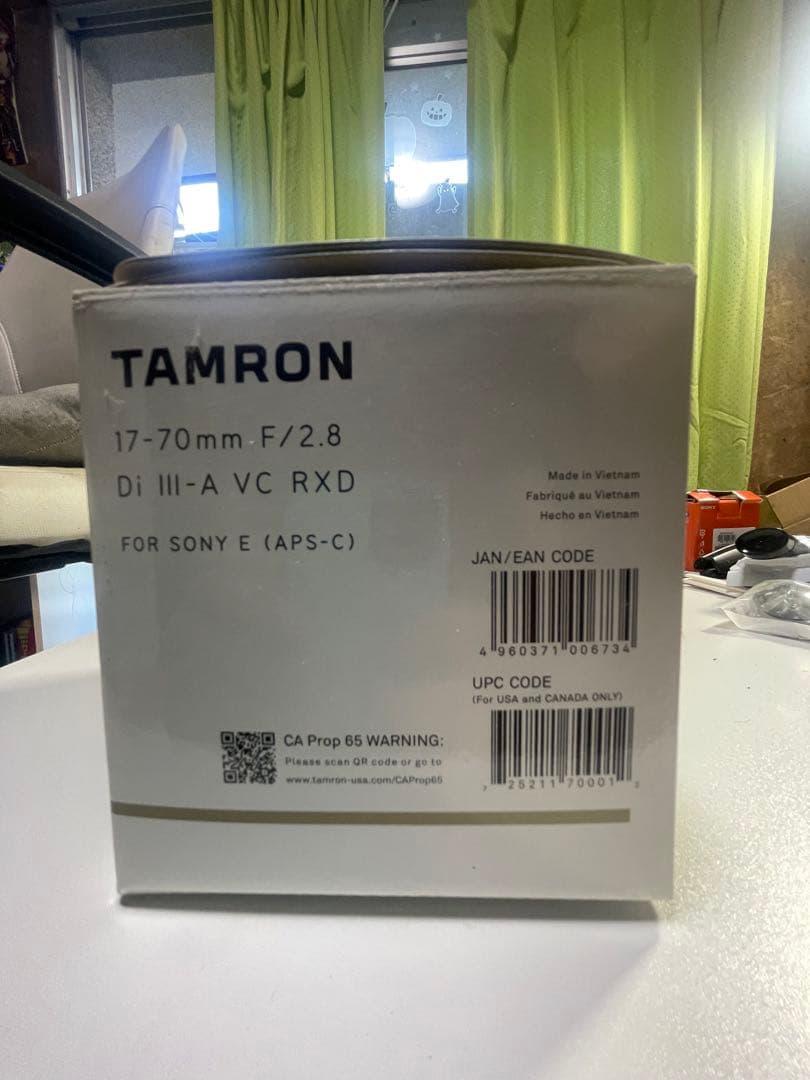 TAMRON 17-70mm F/2.8 Di III-A VC RXD※訳アリ