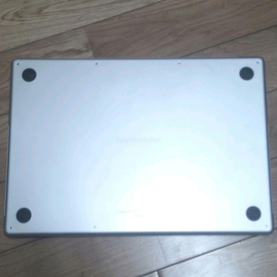 Apple MacBook Pro M1Max 16インチ 1TB SSD