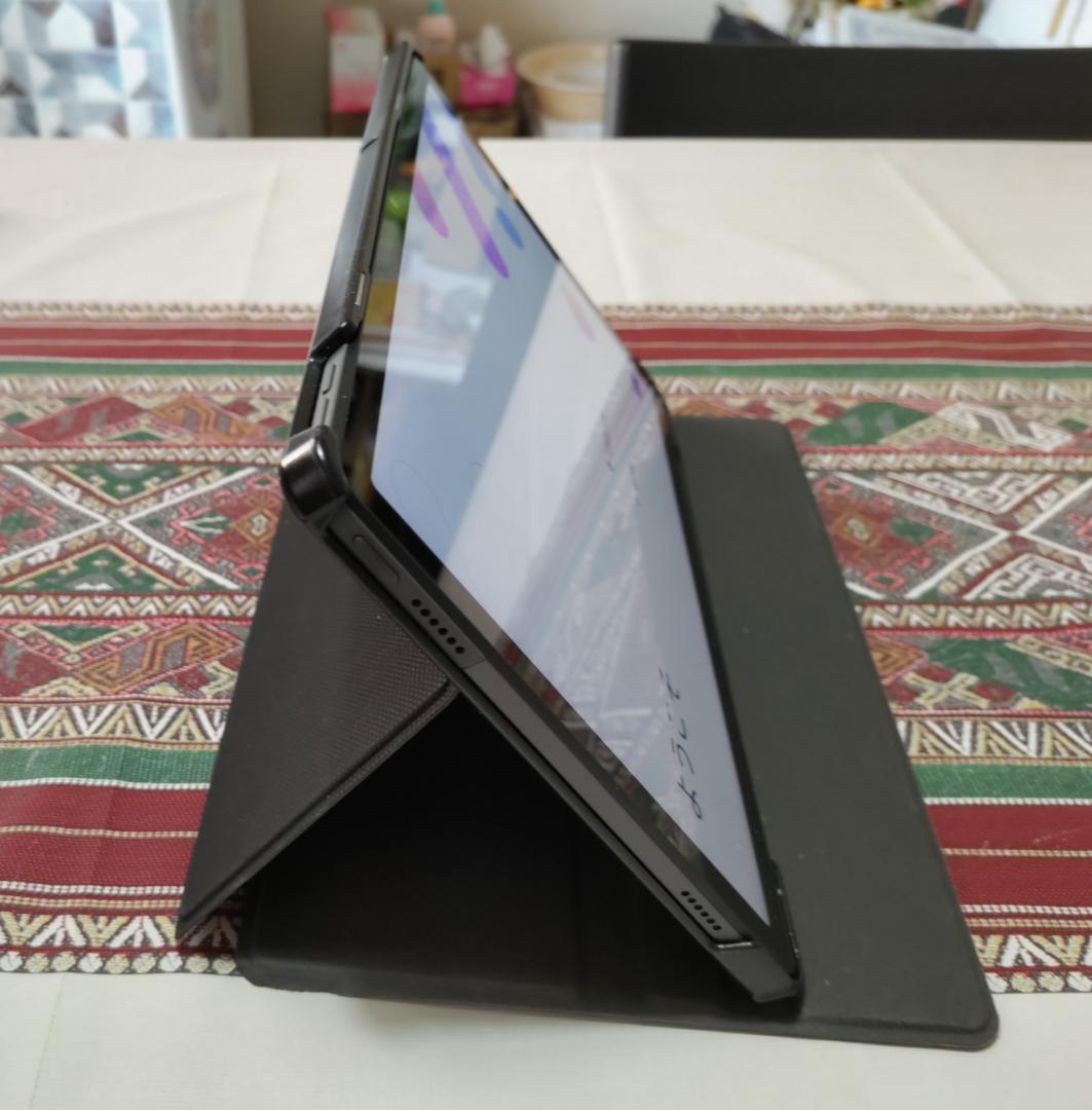 Lenovo TB128FU　WiFiモデル