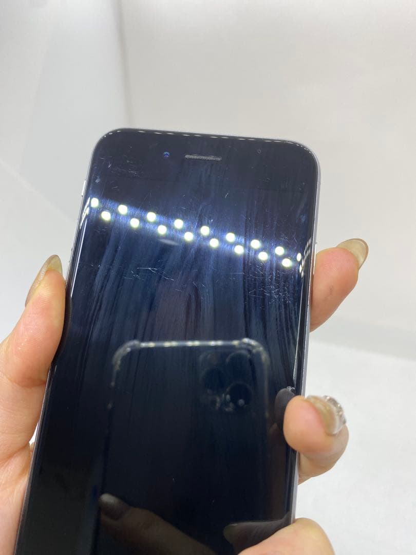 Iphone 6s 32GB Sim フリー　23704