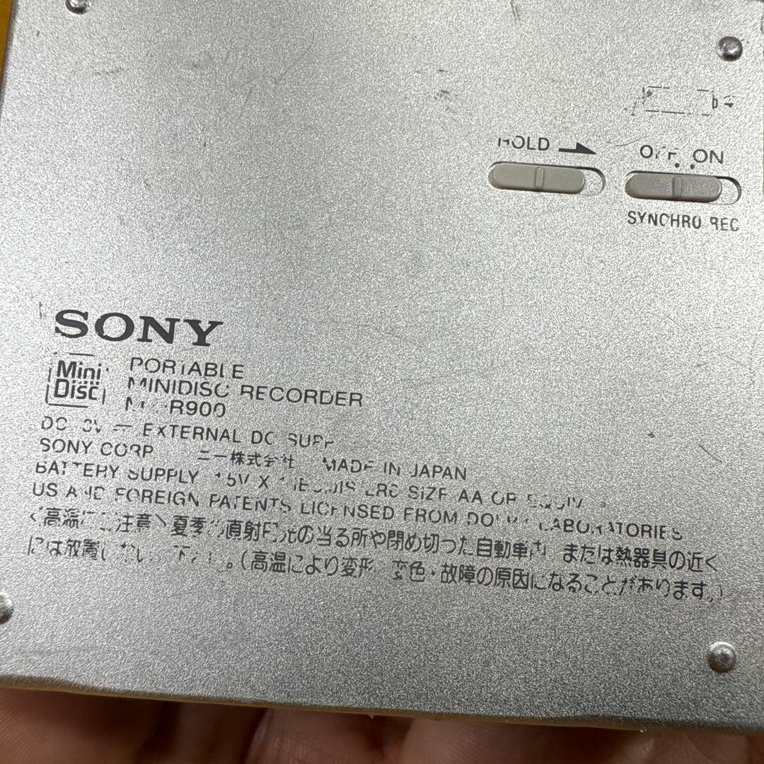【動作品】SONY MDウォークマン MZ-R900 シルバー 動作良好
