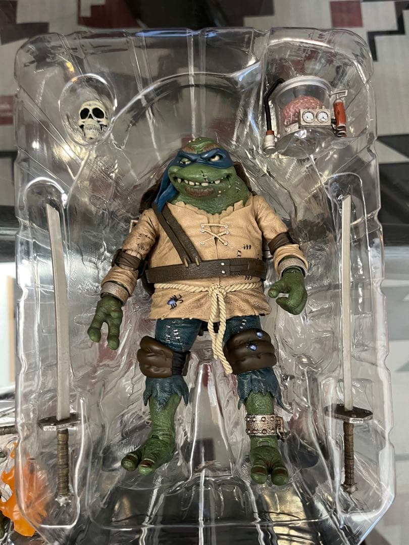 NECA タートルズ　ユニバーサルモンスター　豆魚雷正規品　4体セット　開封品
