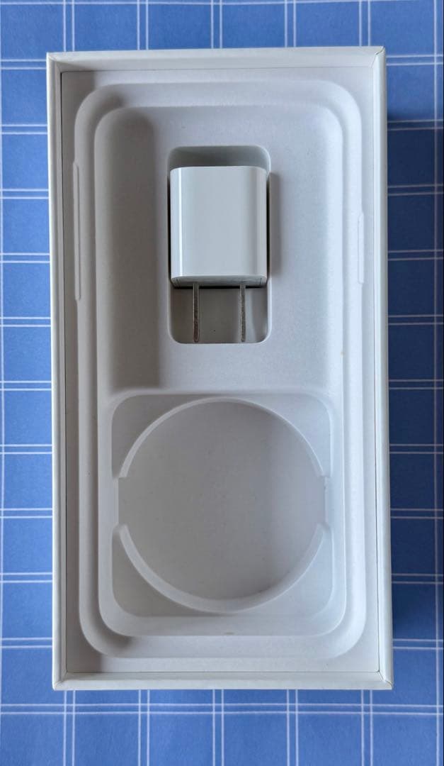 美品 Apple iPhone X 64GB