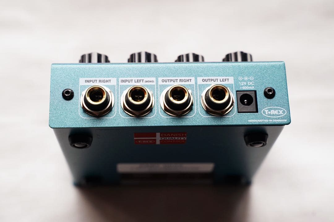 T-REX ROOMMATE D’LUXE ステレオデジタルリバーブ 真空管搭載