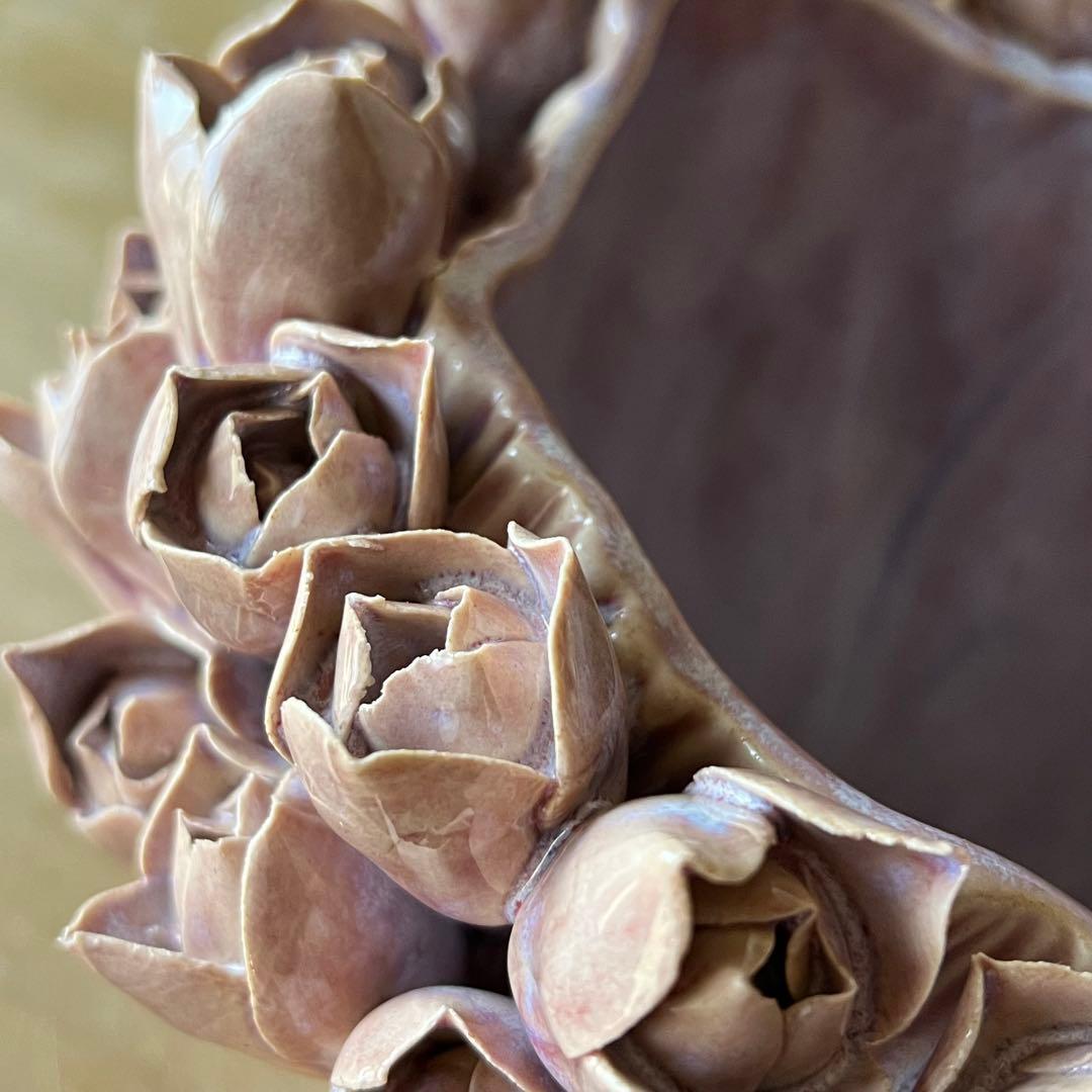 陶器製チェリーローズフラワーベース。大切な植物の為に