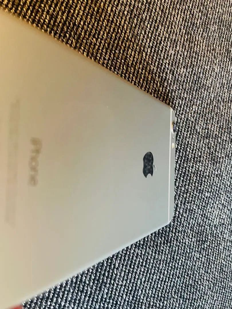 iPhone6Plus 本体　64G シルバー