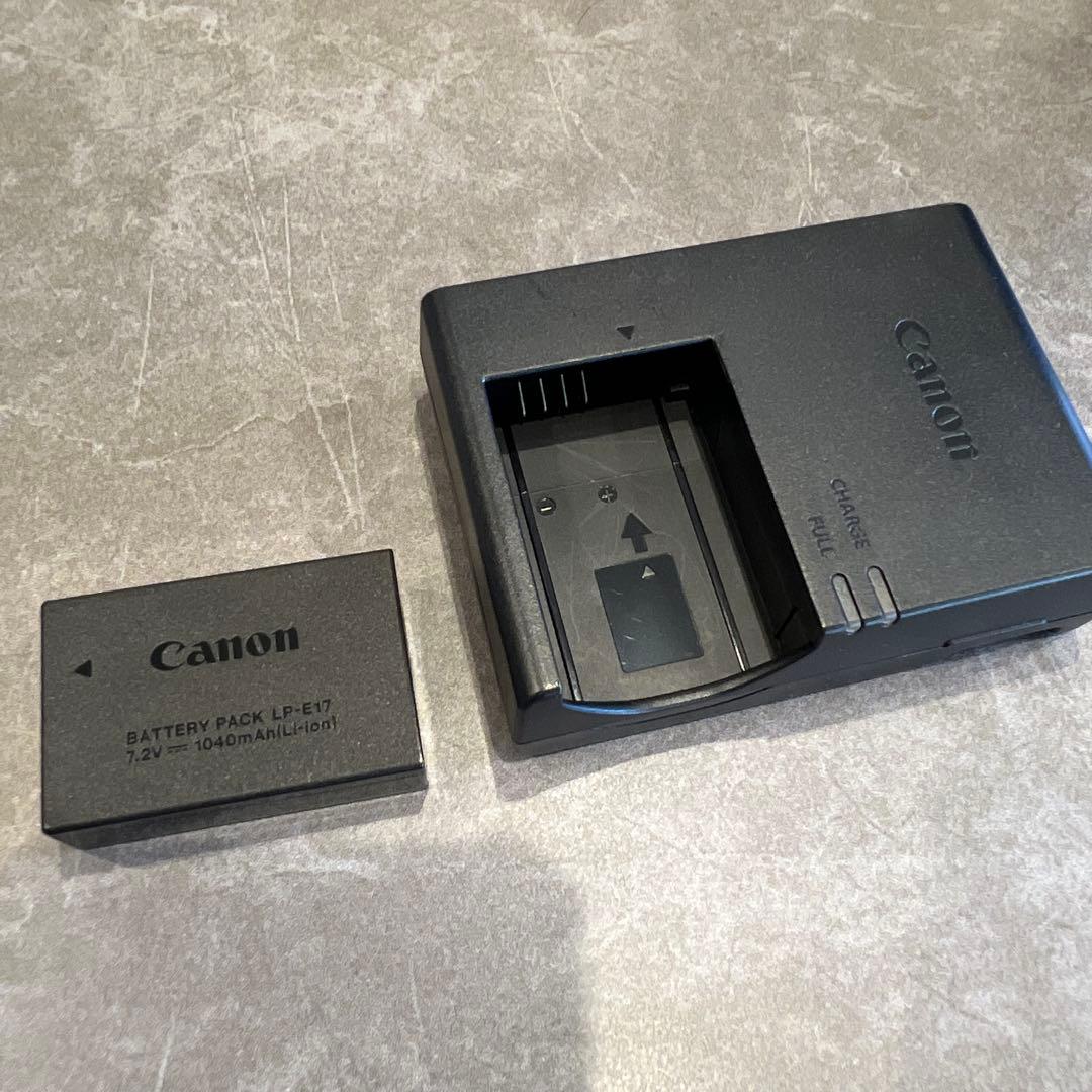 Canon EOS M3 ミラーレス一眼　ホワイト
