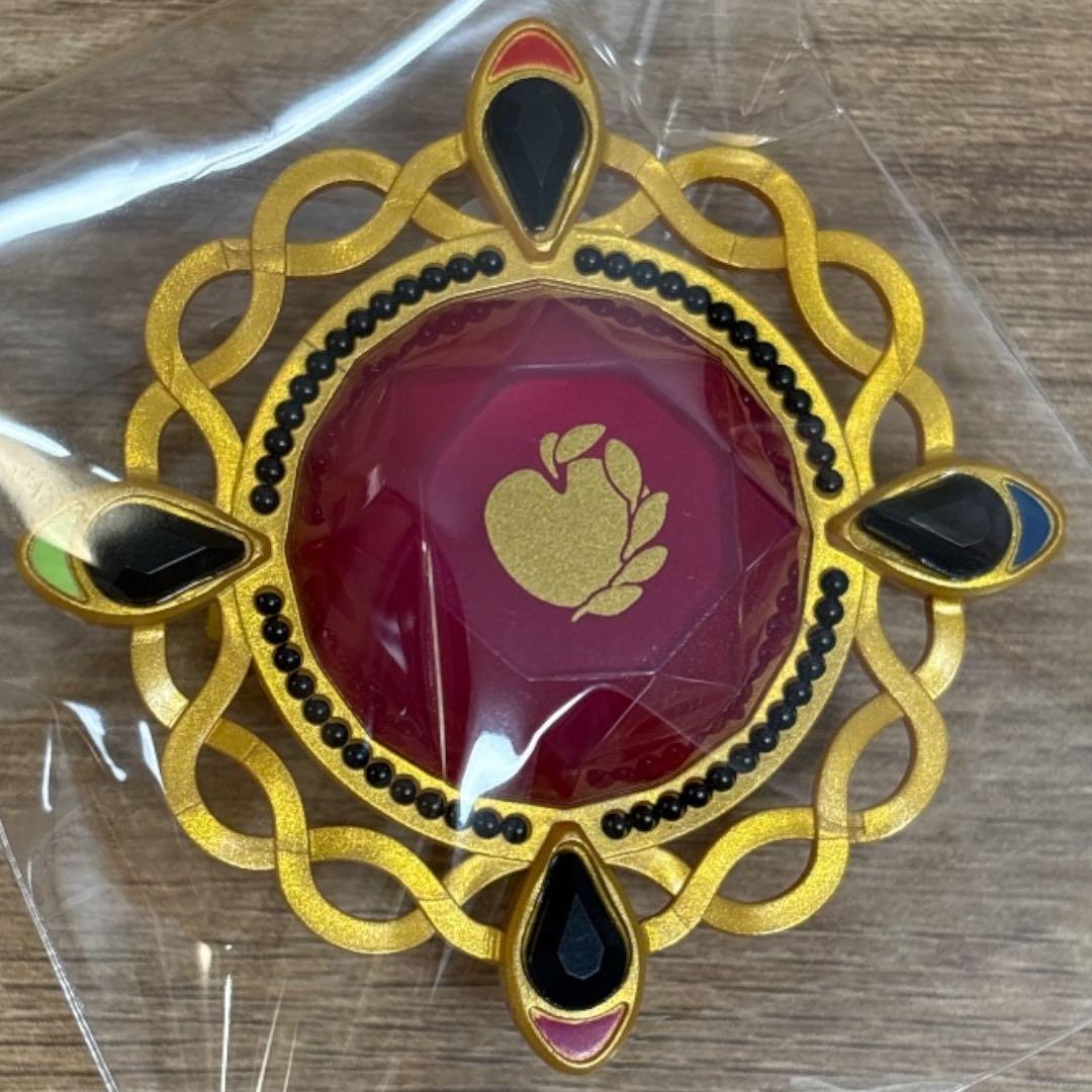 七種茨 あんスタ スタライ 10th set D 缶バッジ 2個