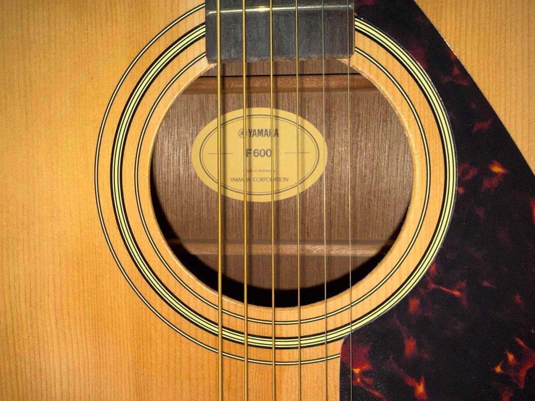 YAMAHA アコースティックギター　F600