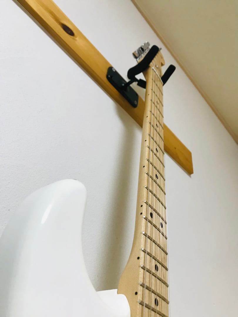 ギター Fender Player Stratocaster Polar White