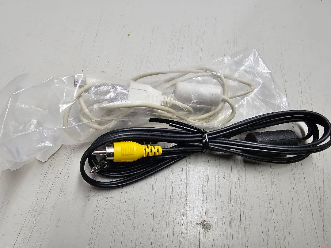 d*7様 Canon IXY DIGITAL800IS シルバー コンパクトデジ