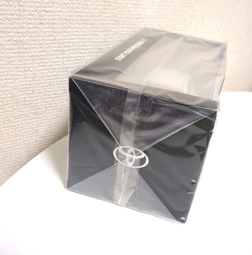 【新品未開封】トヨタ ヤリス 1/30 ミニカー ホワイトパール