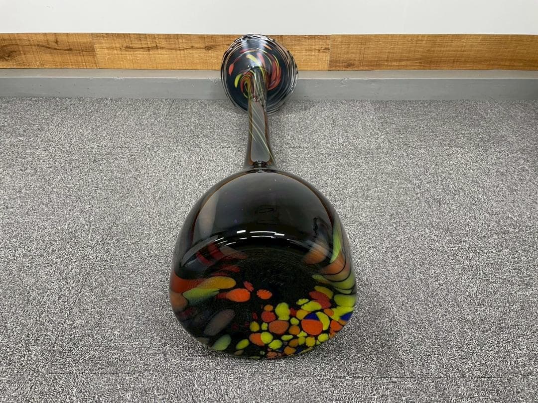 T8143☆展示品☆希少☆オーストリア☆大型アートガラス☆花瓶☆オーバーレイ