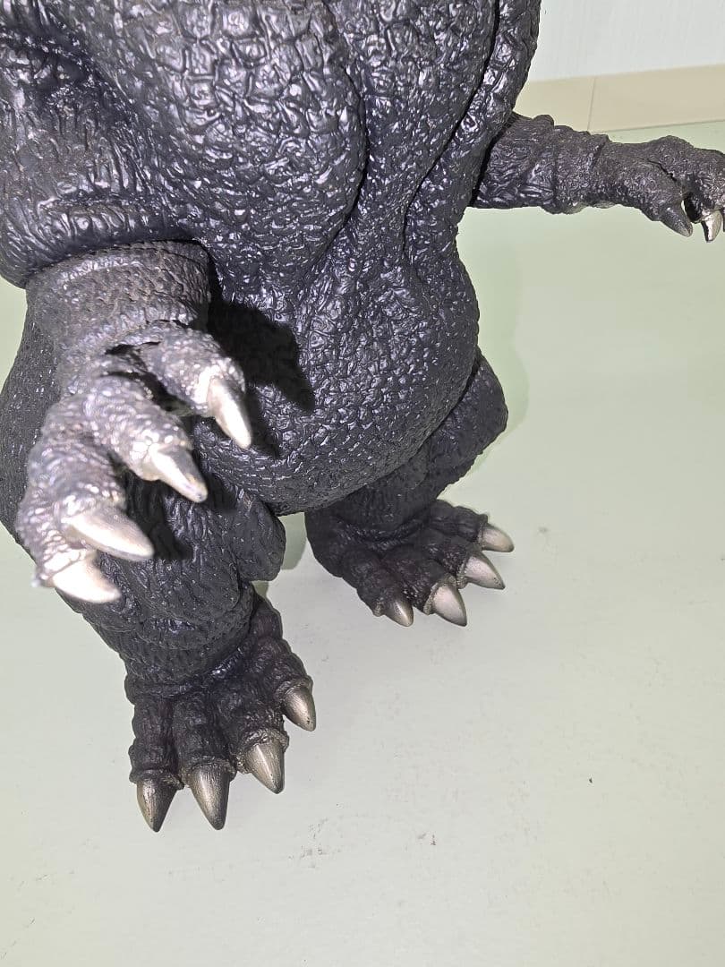 ゴジラ ソフビ②