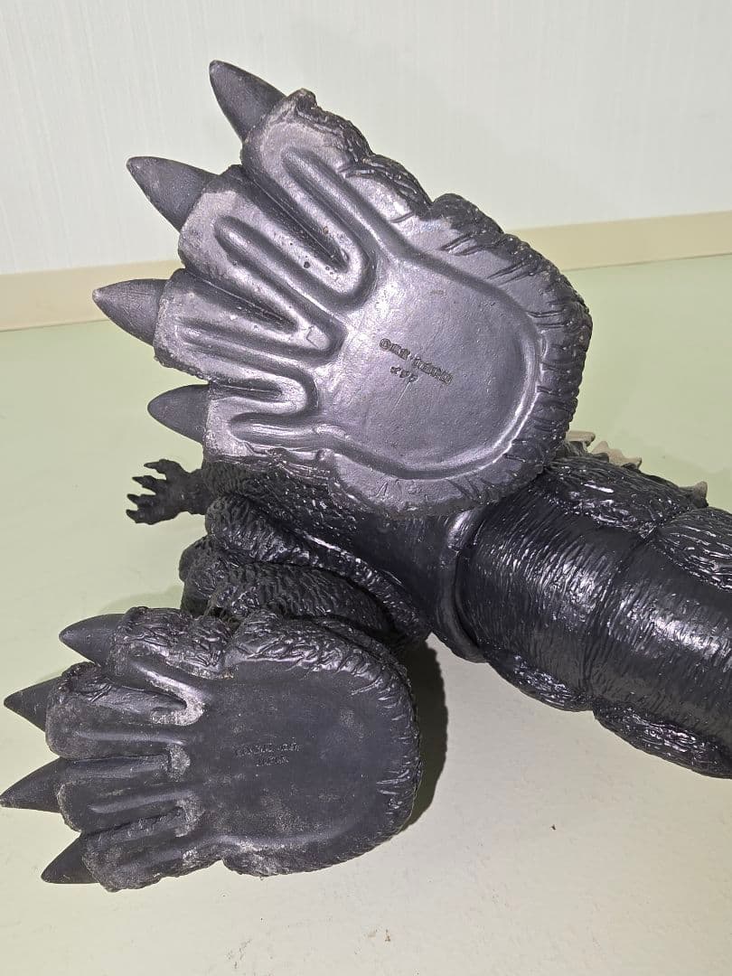 ゴジラ ソフビ②