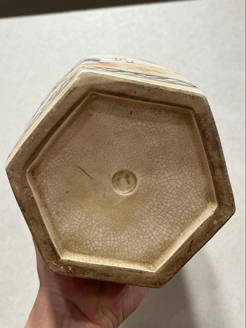 【送料込み】花瓶　壺　中国　色絵　置物