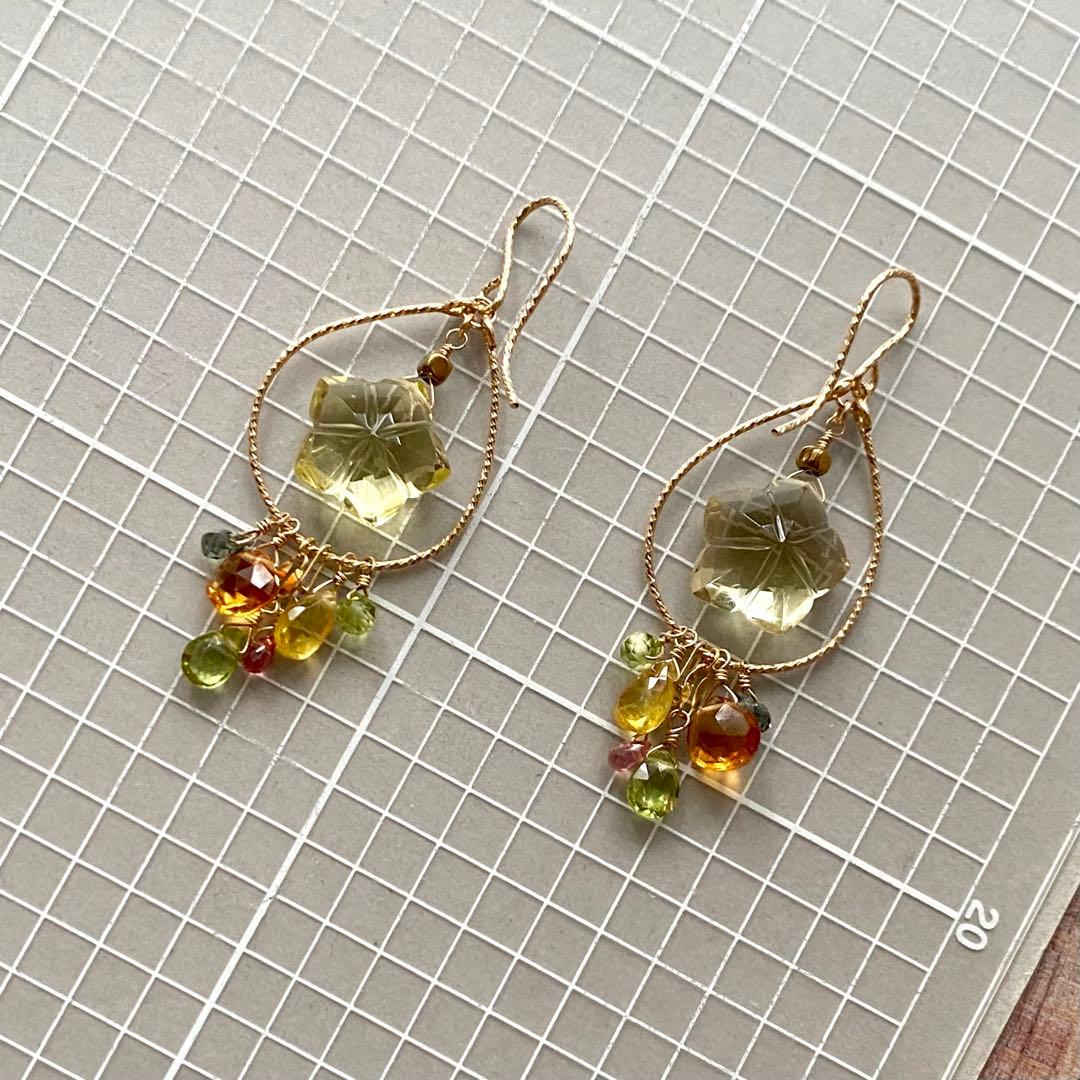 フラワーカービング フルーツカラー ピアス 14kgf