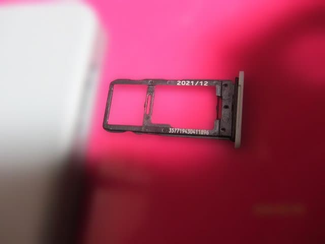 AQUOS wish　shg06　os:13　64gb　元デモ機　50-8630