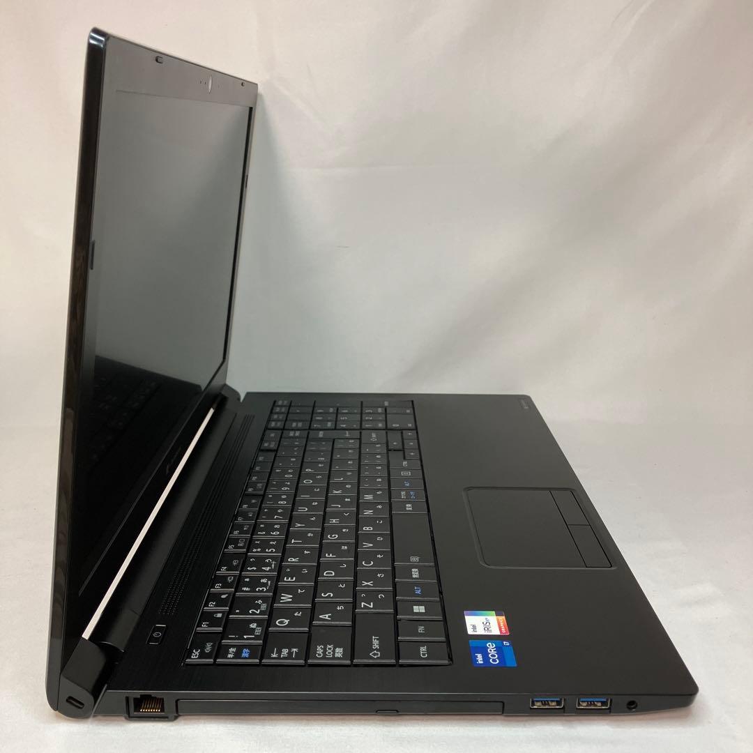美品 dynabook B65/HU 第11世代 i7 16GB 512GB