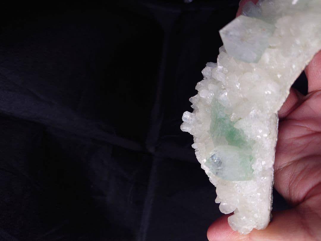 希少☆グリーンアポフィライト クラスター☆キラキラ 魚眼石