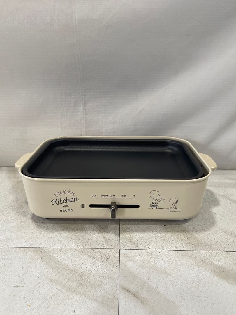 八3783【未使用品】 BRUNO コンパクトホットプレート スヌーピー