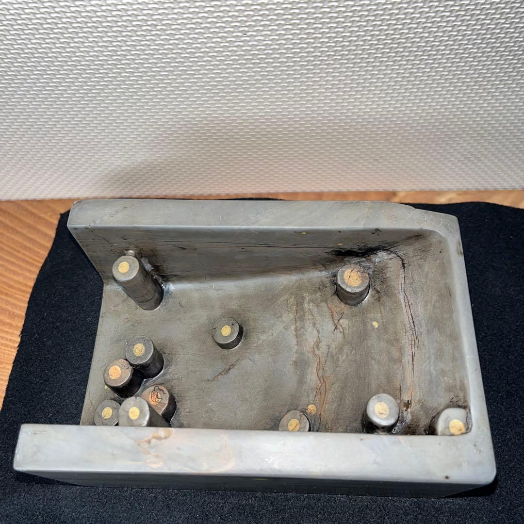 ⭕️中国端渓硯　太史研　綺麗な石紋と11眼柱 個性的　女性好み