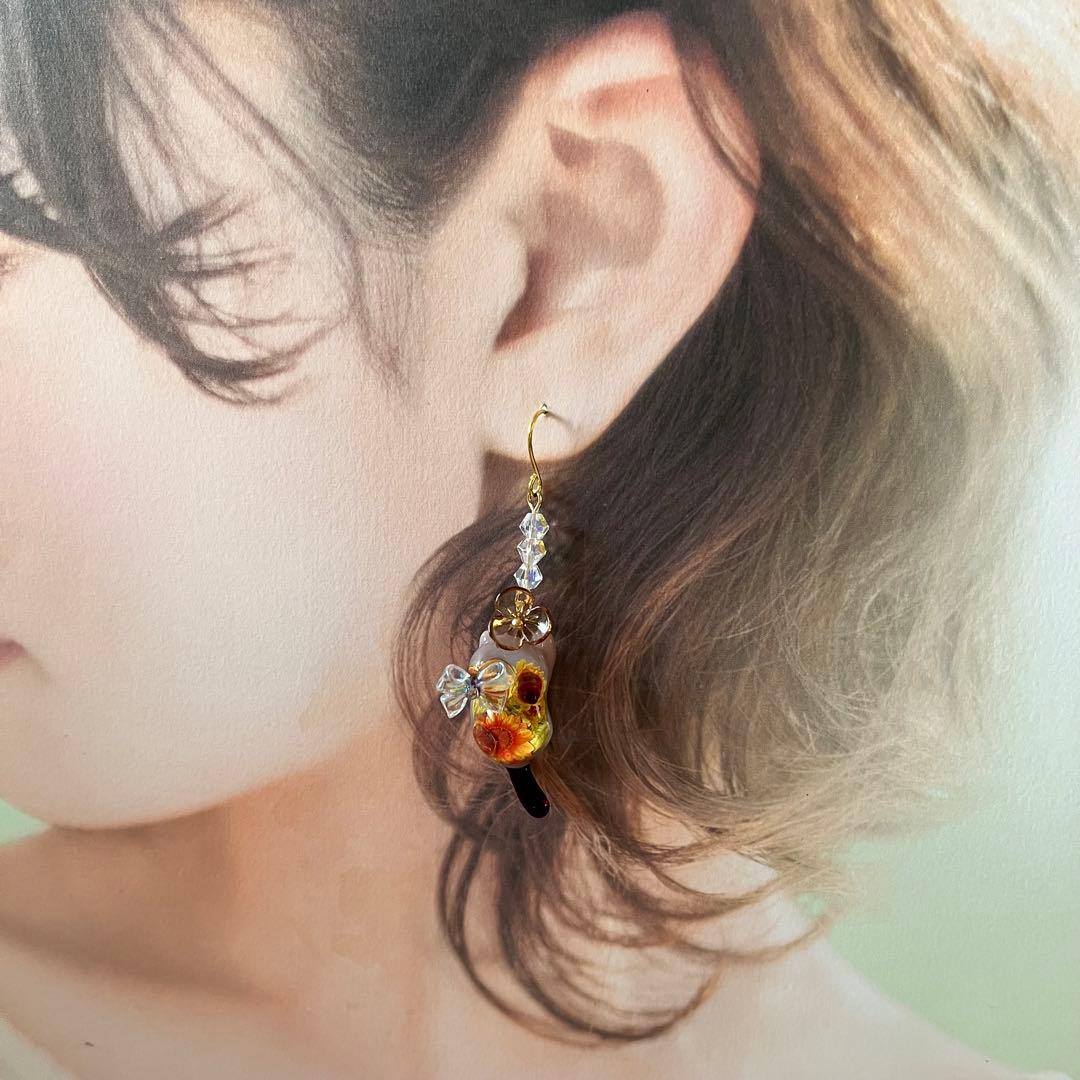ฅ❤️ ねこ　猫　レジン　ひまわり　花　ピアス　イヤリング