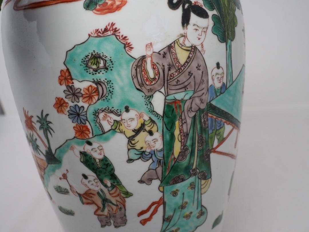 色絵　中国人物画　花瓶　大清康熈年　大清康熙年製　300年前の