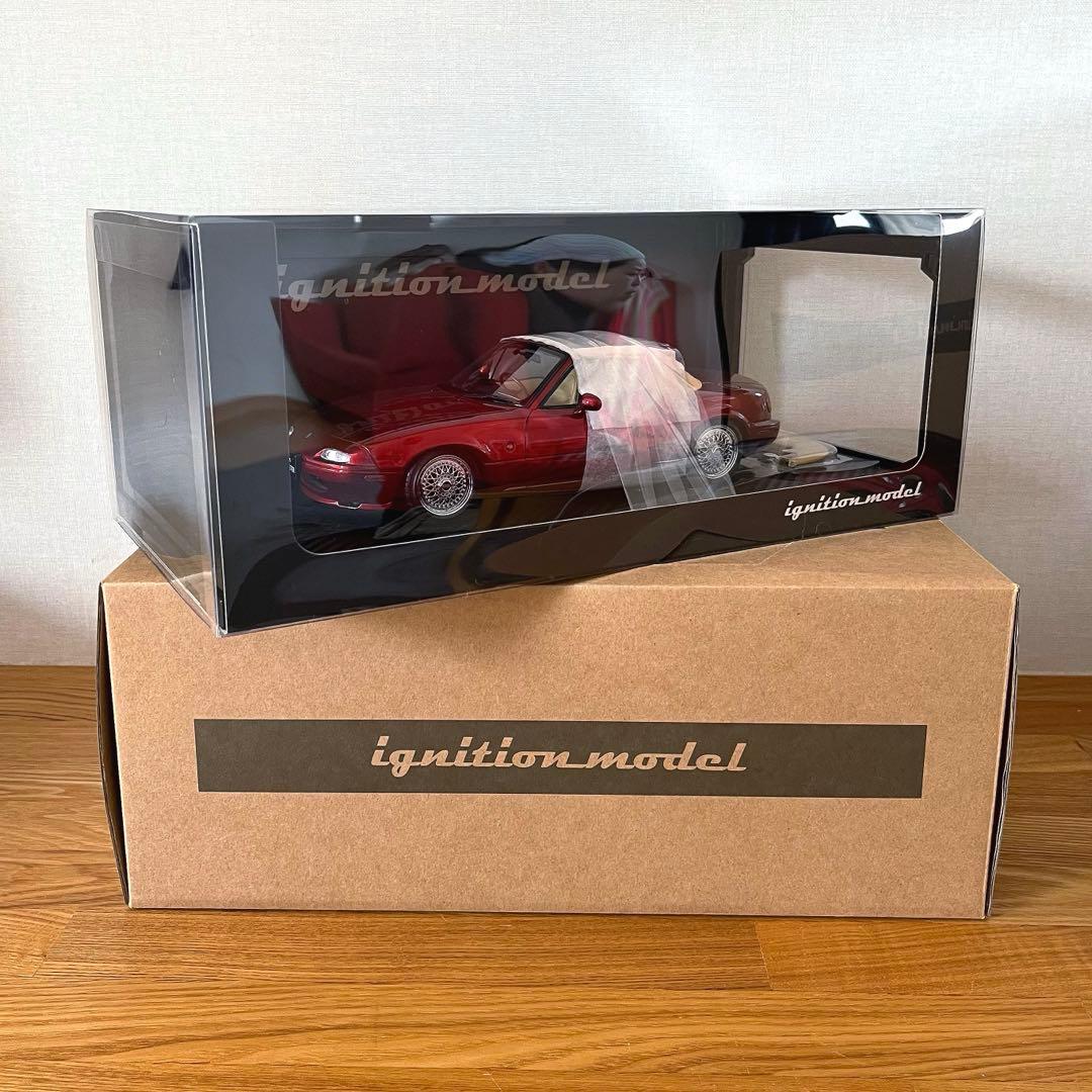 【美品】 1/18 イグニッションモデル ユーノスロードスター（NA）