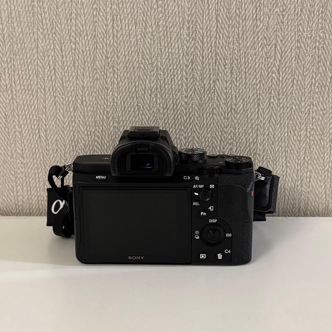 【プロカメラマン使用】SONY α7 II ミラーレス一眼 本体バッテリー4個付