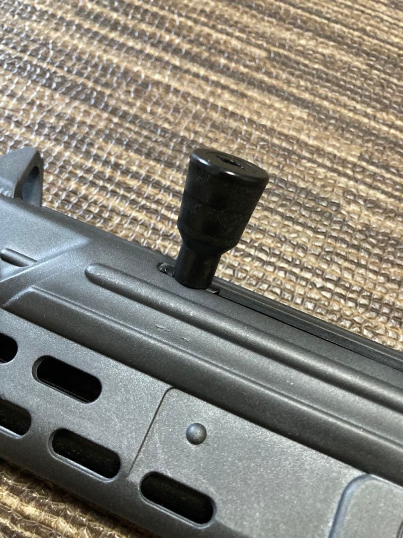 マルイ。ワルサー MPK エアコキ、可変ホップ。