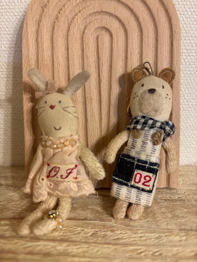 icchiさん　くまごろうさんとバニ子さんのキーホルダー