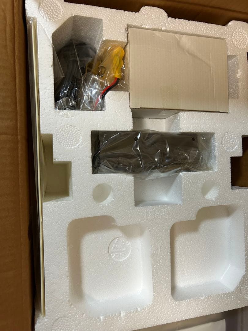 【非売品・当選品】WONDA ラジコントラック