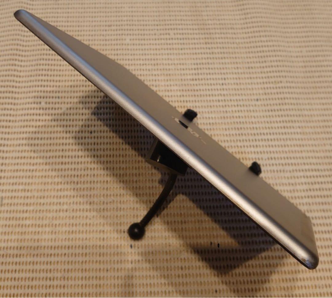 完動品SIMフリーiPad第6世代(A1954)本体32GB送料込DJF88