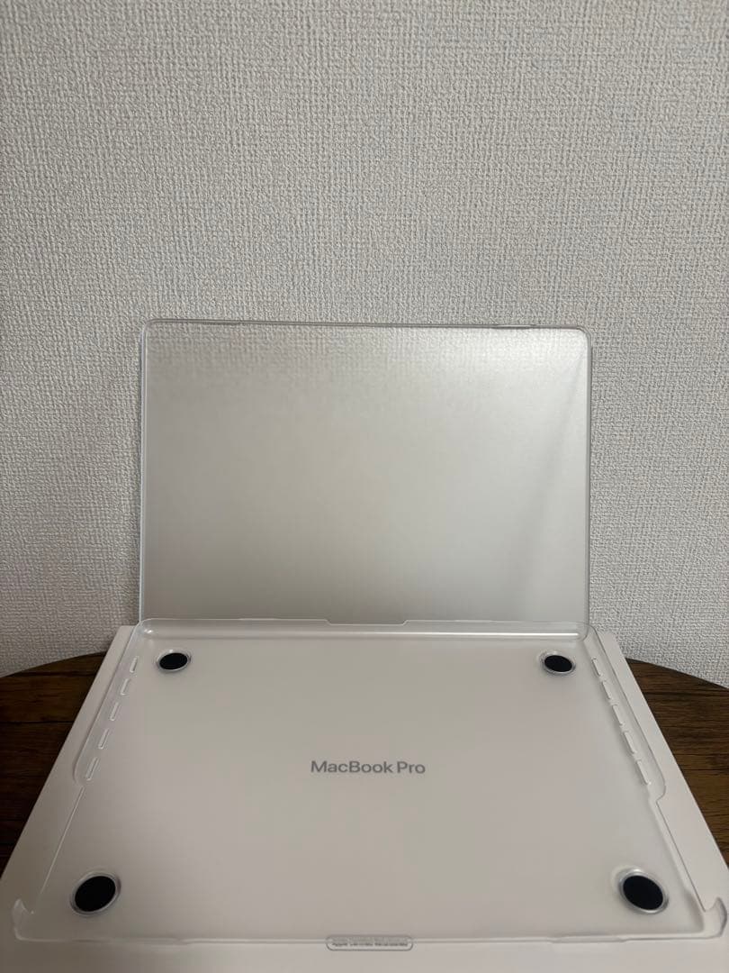 MacBookPro 14インチ M4 16GB/SSD512GB 整備済製品