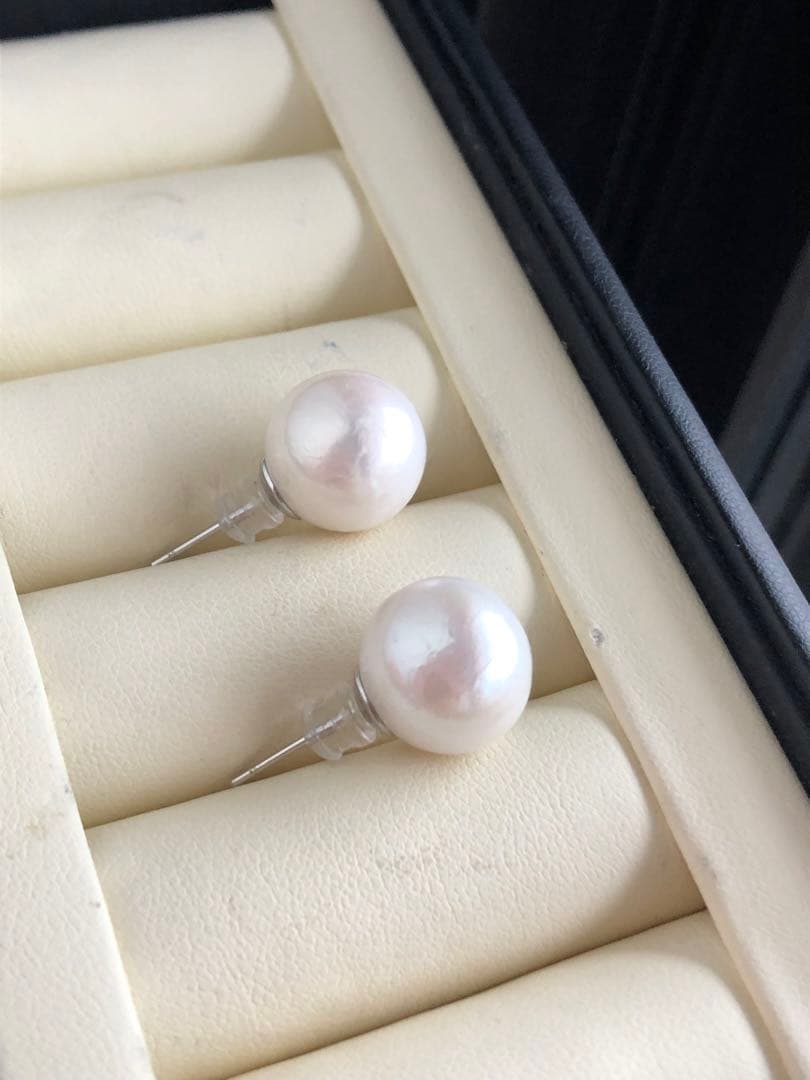 訳あり品　特大　本真珠淡水エジソンパールピアス