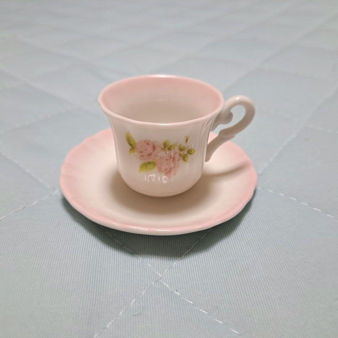 イマン ダイアナローズ 陶器ミニチュアセット
