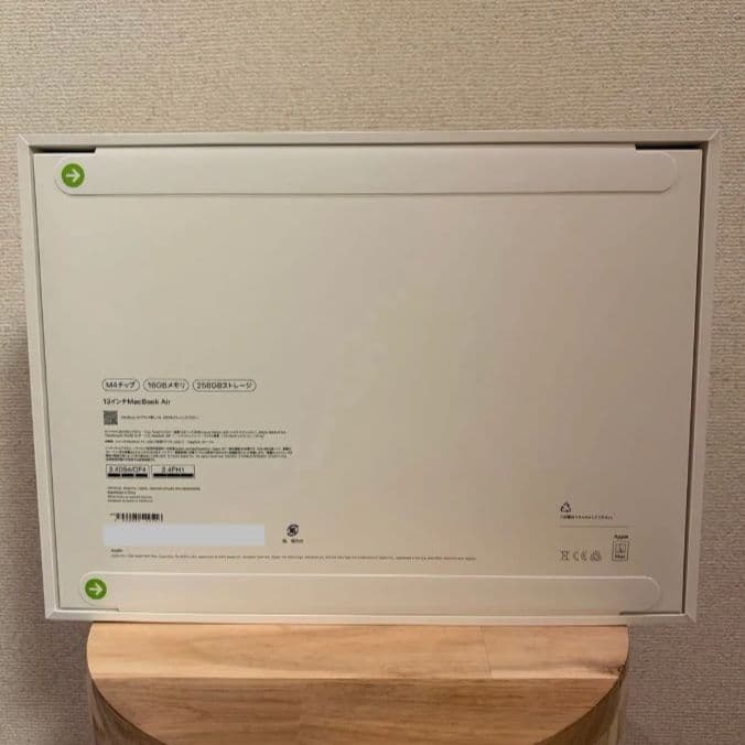 新品　未開封　最新　MacBook Air M4 ミッドナイト