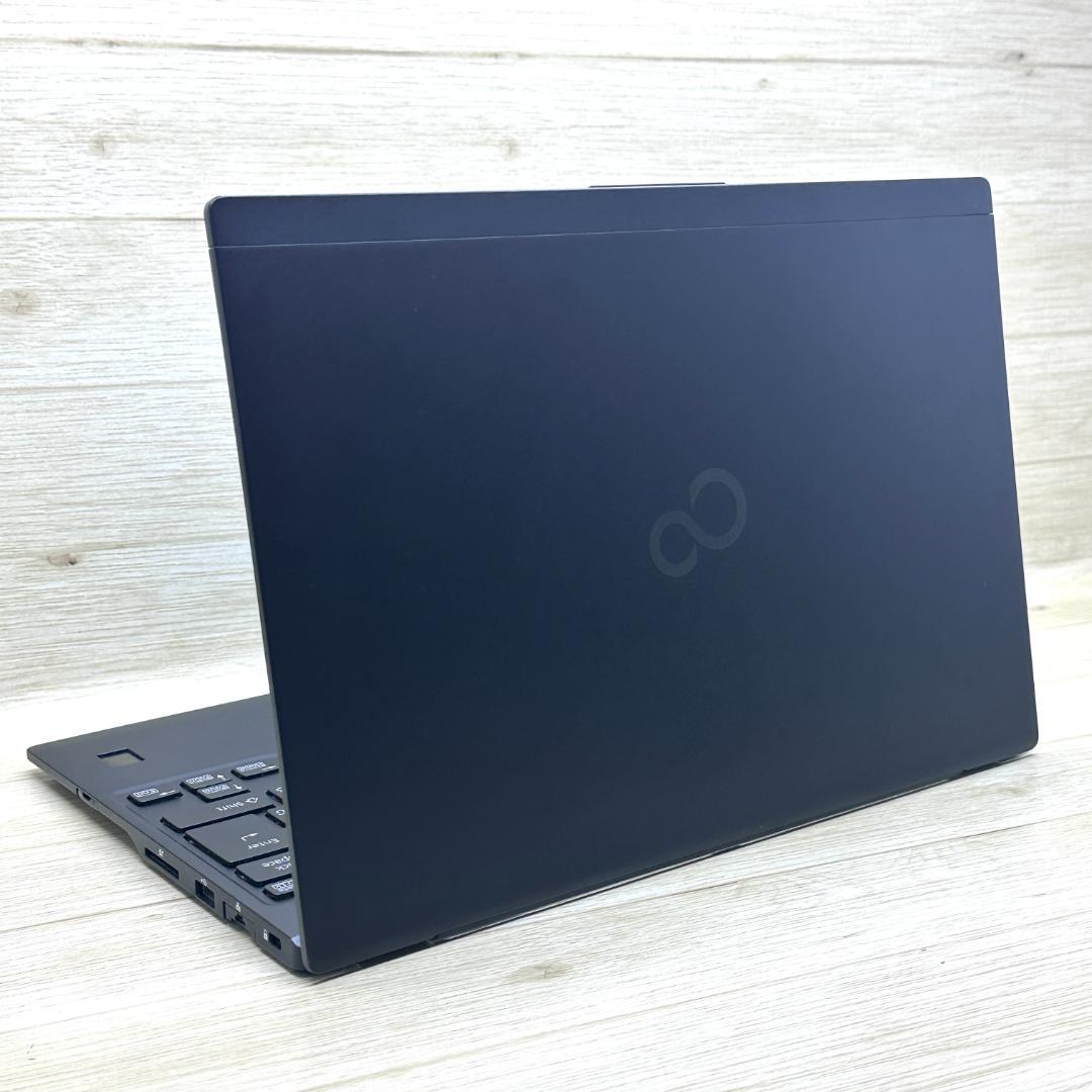 ★バッテリー良好★ 超軽量モデル 13.3インチ Corei5 富士通 H82