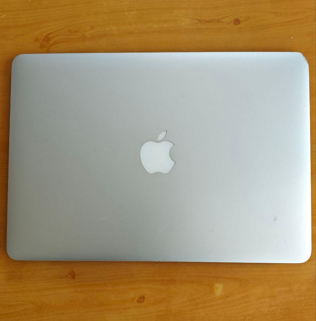 【完動品】Macbook Air 13インチ i5 8G バッテリー正常