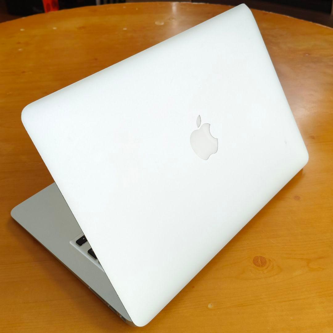 【完動品】Macbook Air 13インチ i5 8G バッテリー正常