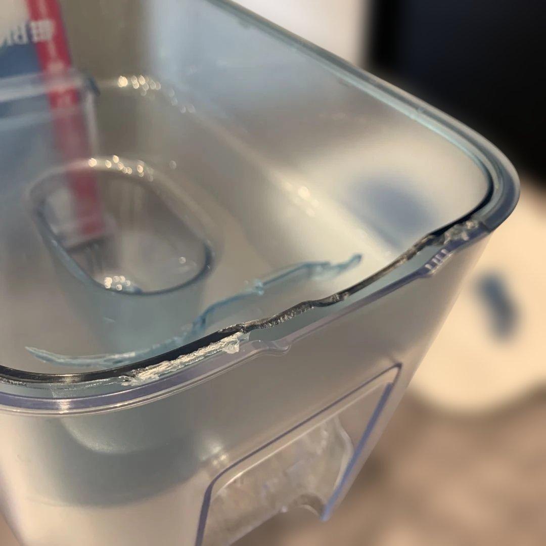 【新品未使用展示品】ブリタ ポット型浄水器 フロー カートリッジ3個付き