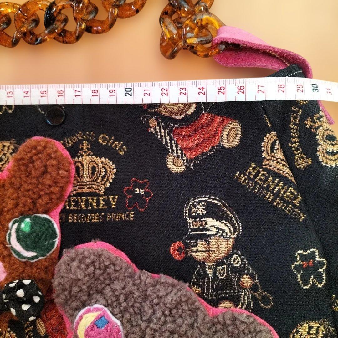 クマの刺繍トートバッグ