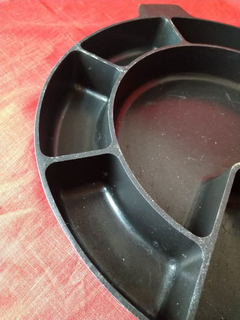 ♣再ブーム大人気【本場韓国・高級鉄鍋】チーズタッカルビ・サムギョプサル ⬛１鍋